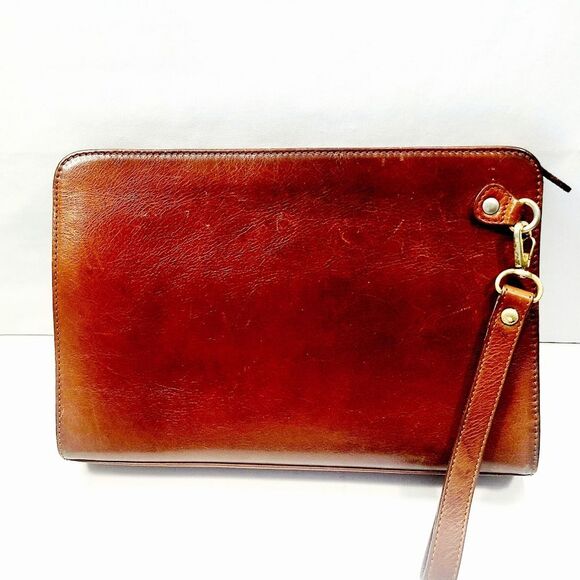Valentino Garavani Leather Clutch Bag - Picture 3 of 7